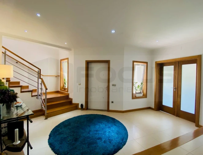 Moradia T6 para Venda em Palhaça Foto 10