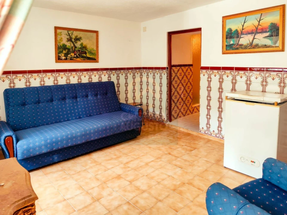 Moradia T1 para Venda em Monfortinho e Salvaterra do Extremo Foto 4