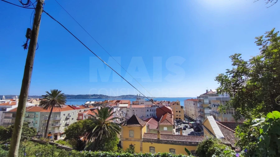 Apartamento T1 para Arrendamento em Algés, Linda-A-Velha e Cruz Quebrada-Dafundo Foto 1