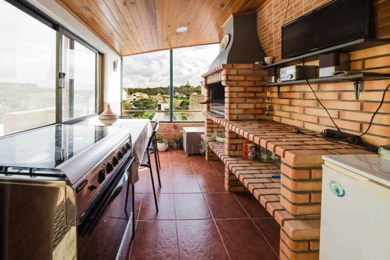 Moradia T3 para Venda em Atouguia da Baleia Foto 8