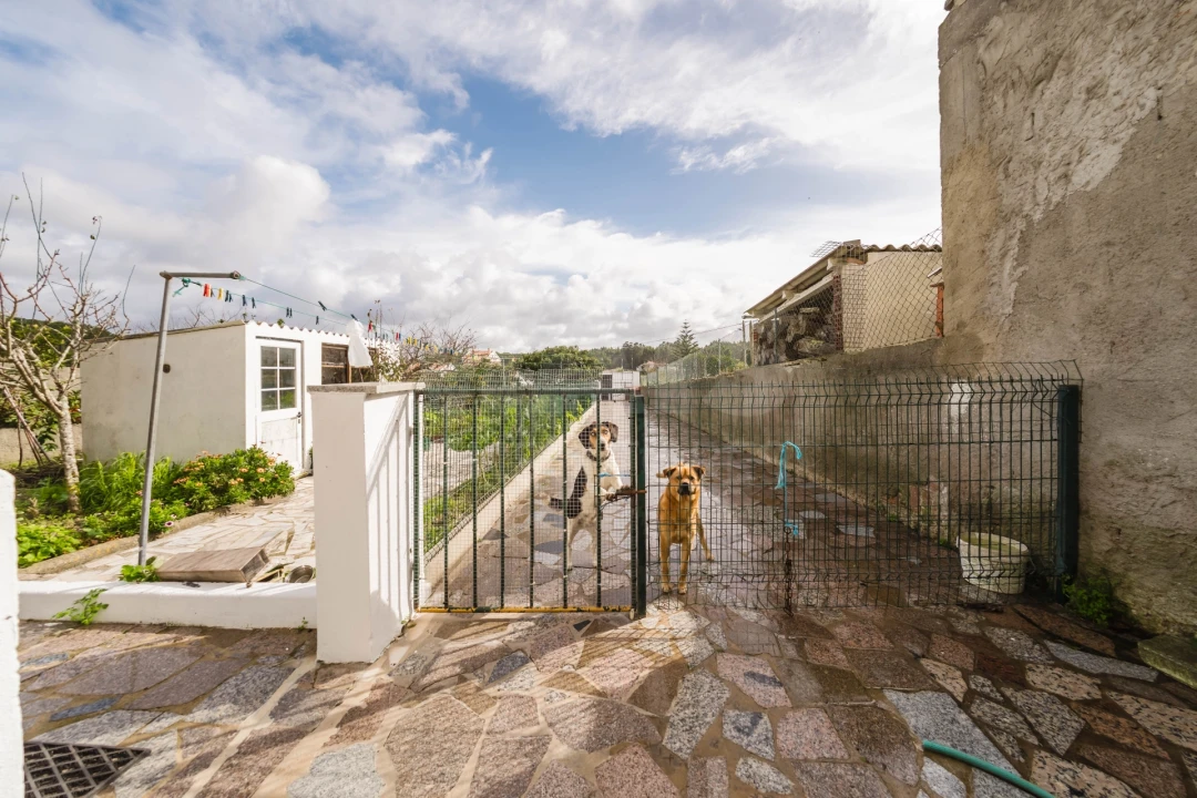 Moradia T3 para Venda em Atouguia da Baleia Foto 10