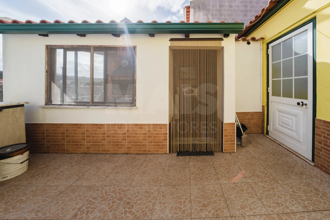 Moradia T3 para Venda em Atouguia da Baleia Foto 7