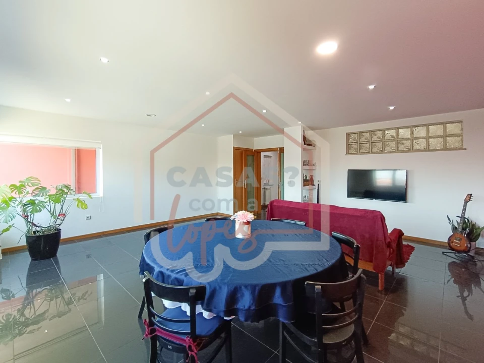 Moradia T4 para Venda em Gafanha da Encarnação Foto 8