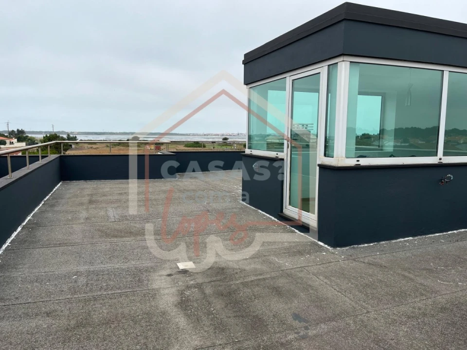 Moradia T4 para Venda em Gafanha da Encarnação Foto 20