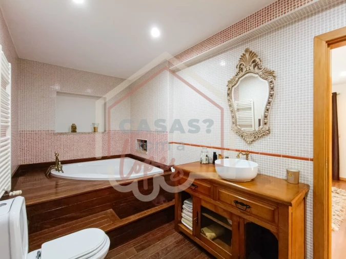 Moradia T4 para Venda em Gafanha da Encarnação Foto 16