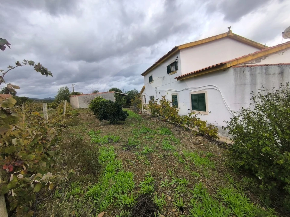 Moradia T3 para Venda em Envendos Foto 27