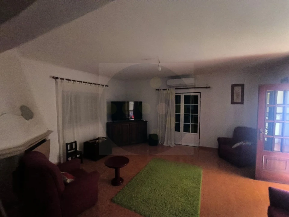 Moradia T3 para Venda em Envendos Foto 8