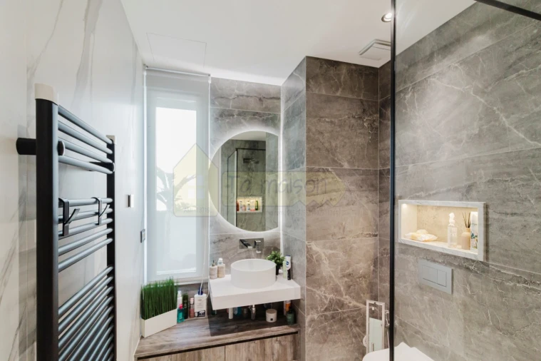 Moradia T4 para Venda em Almancil Foto 17