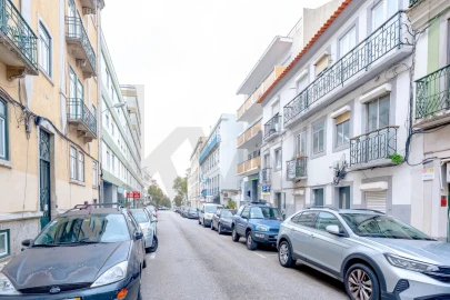 Loja para Trespasse em Campo de Ourique