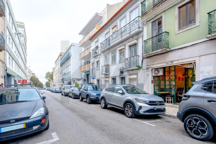 Loja para Trespasse em Campo de Ourique Foto 40