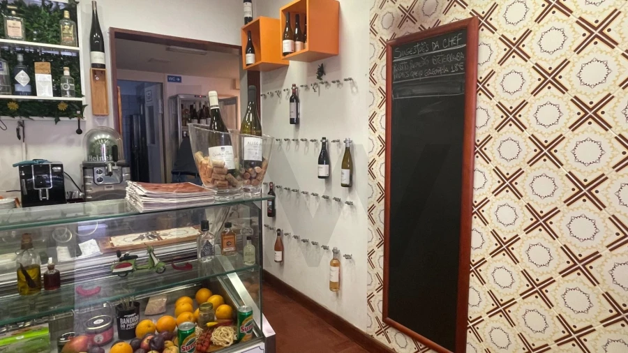 Loja para Trespasse em Campo de Ourique Foto 9