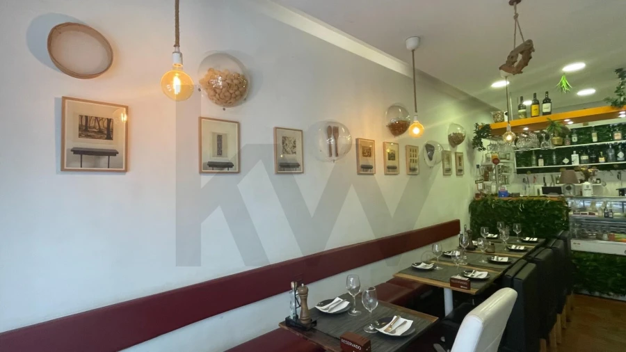 Loja para Trespasse em Campo de Ourique Foto 2