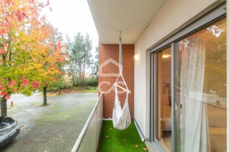 Apartamento T2 para Venda em Castêlo da Maia Foto 19