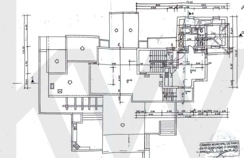 Moradia T4 para Venda em Santa Barbara de Nexe Foto 77