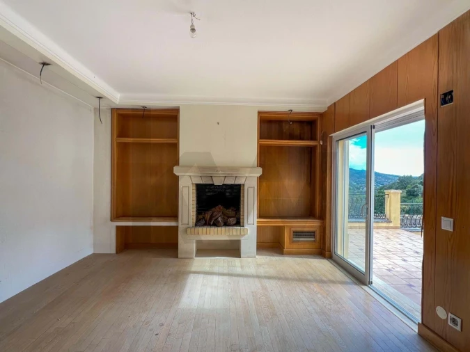 Moradia T4 para Venda em Santa Barbara de Nexe Foto 26