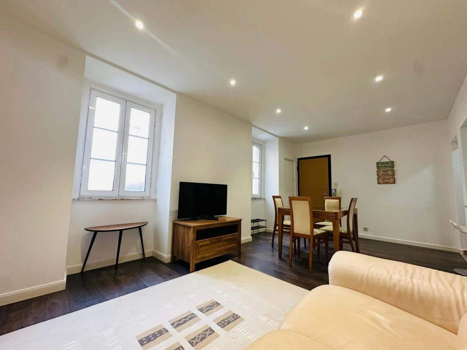 Apartamento T2 para Venda em Arroios Foto 2