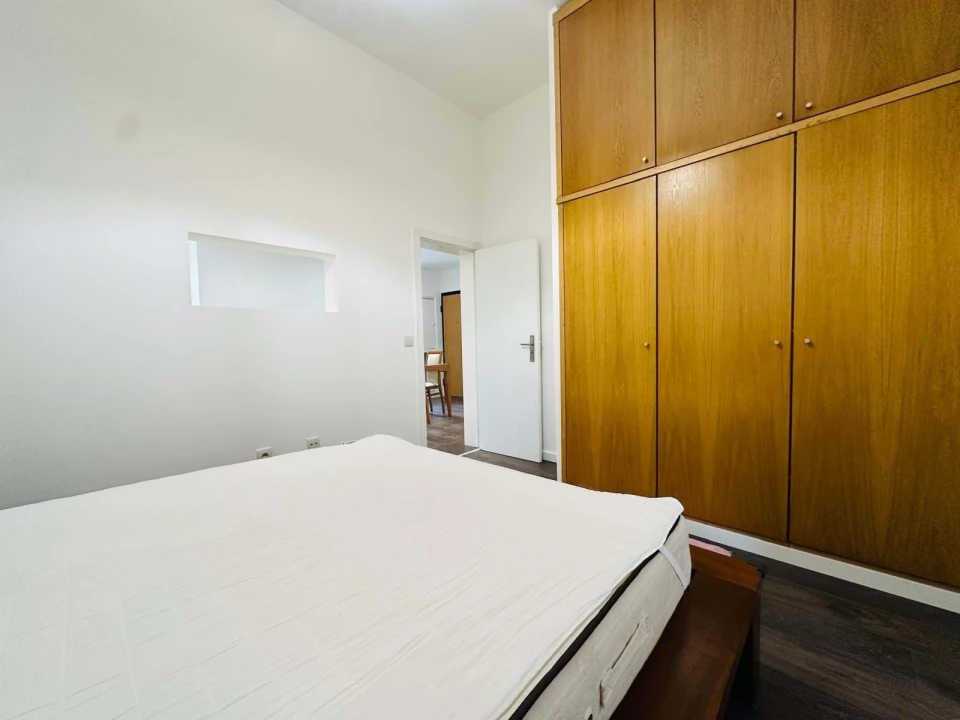 Apartamento T2 para Venda em Arroios Foto 10