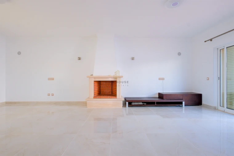 Moradia T4 para Venda em Castro Marim Foto 17