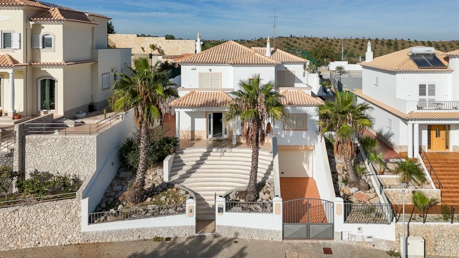 Moradia T4 para Venda em Castro Marim Foto 2