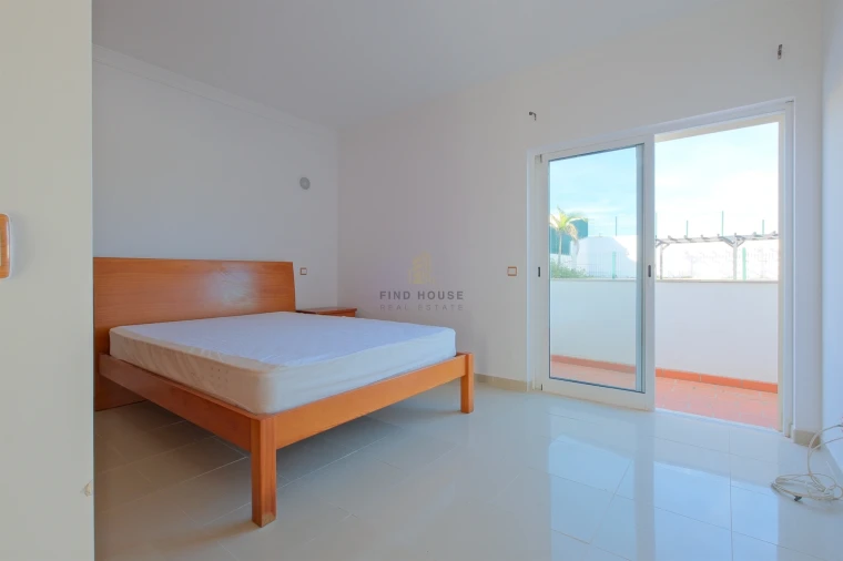 Moradia T4 para Venda em Castro Marim Foto 35