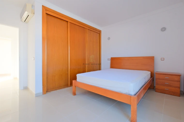 Moradia T4 para Venda em Castro Marim Foto 36