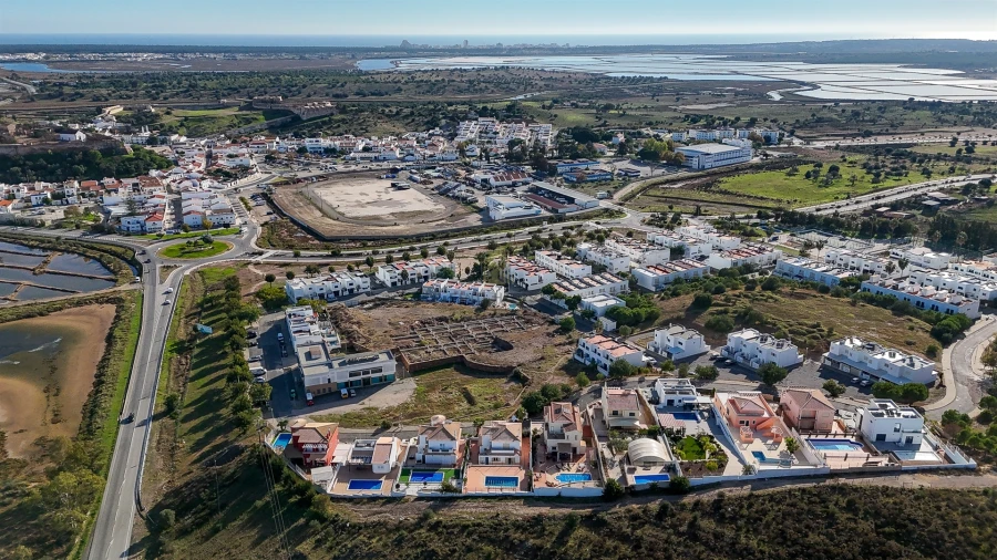 Moradia T4 para Venda em Castro Marim Foto 6