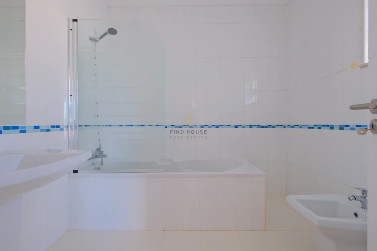 Moradia T4 para Venda em Castro Marim Foto 33