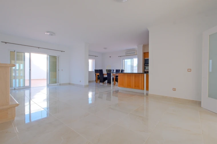 Moradia T4 para Venda em Castro Marim Foto 14