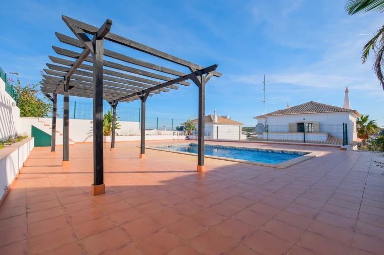 Moradia T4 para Venda em Castro Marim Foto 44