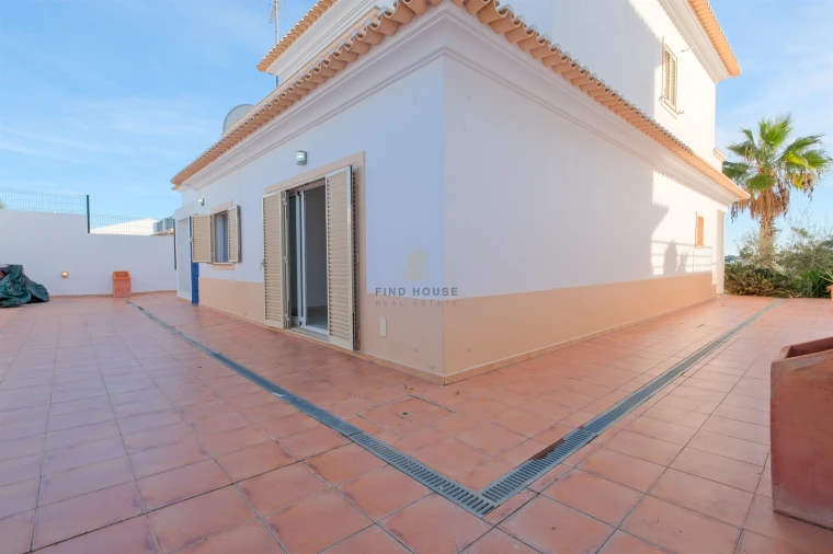 Moradia T4 para Venda em Castro Marim Foto 42