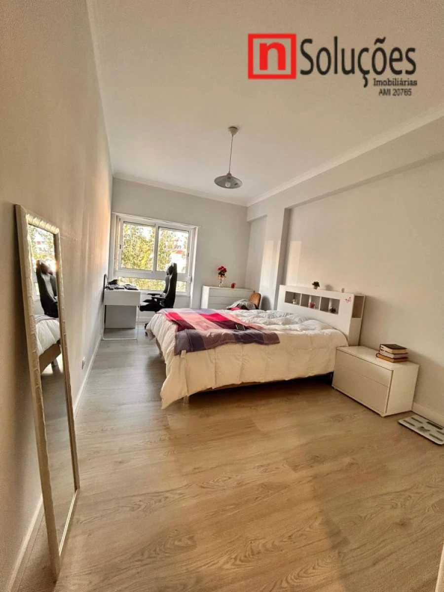 Apartamento T2 para Venda em Póvoa de Santa Iria e Forte da Casa Foto 25