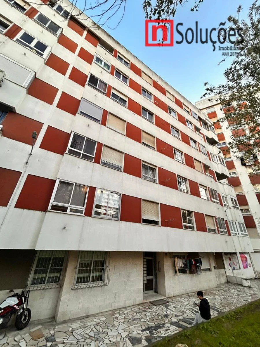Apartamento T2 para Venda em Póvoa de Santa Iria e Forte da Casa Foto 33