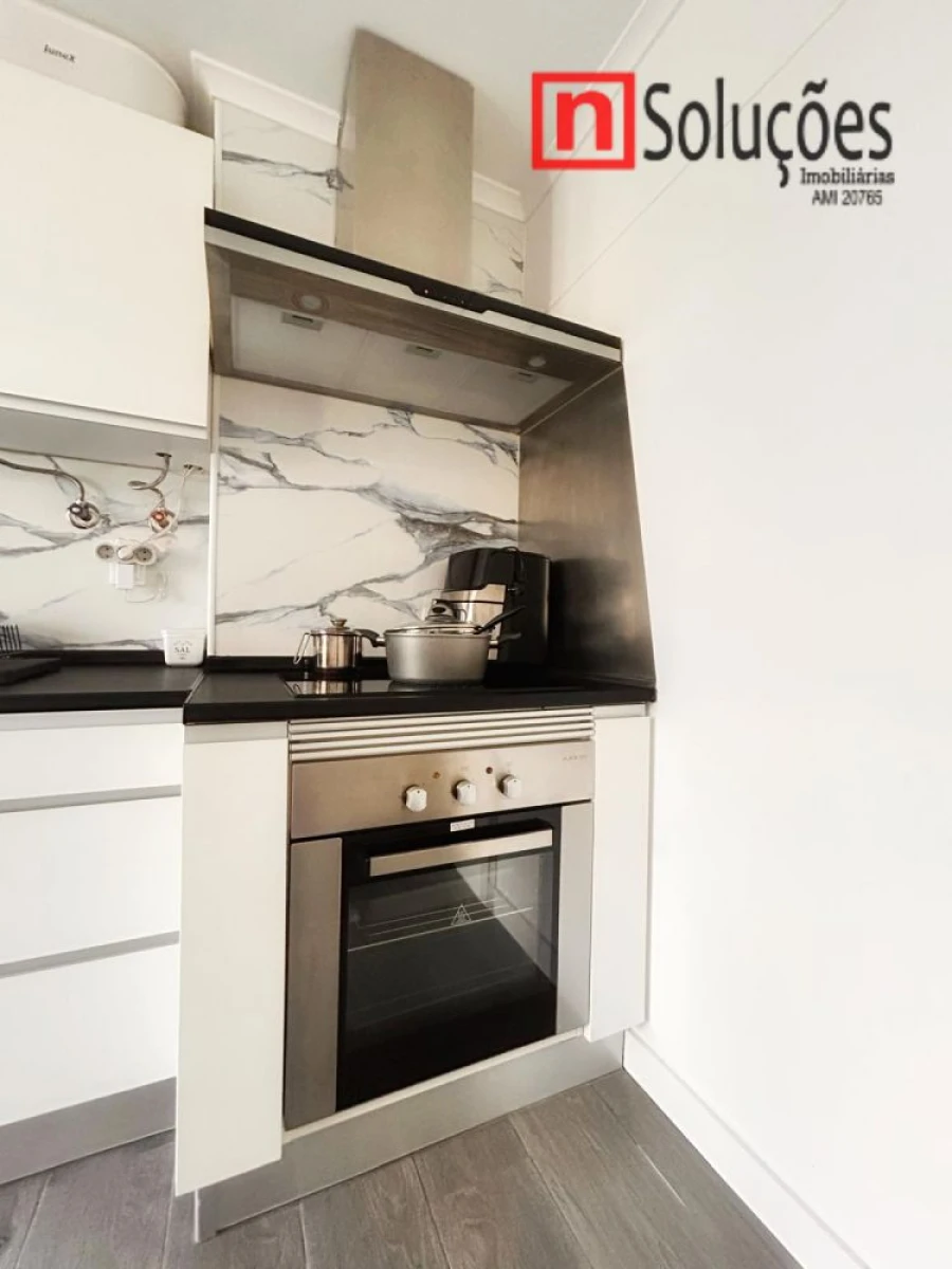 Apartamento T2 para Venda em Póvoa de Santa Iria e Forte da Casa Foto 17