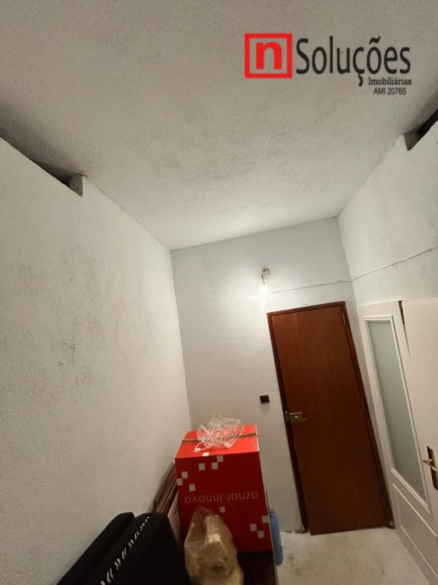 Apartamento T2 para Venda em Póvoa de Santa Iria e Forte da Casa Foto 35