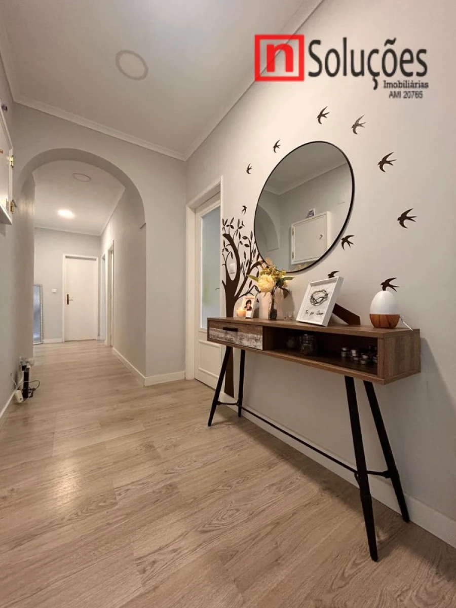 Apartamento T2 para Venda em Póvoa de Santa Iria e Forte da Casa Foto 9