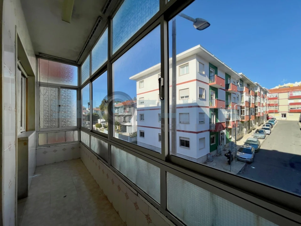 Apartamento T2 para Venda em Agualva e Mira-Sintra Foto 29