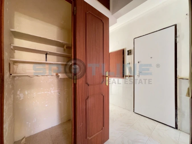 Apartamento T2 para Venda em Agualva e Mira-Sintra Foto 7