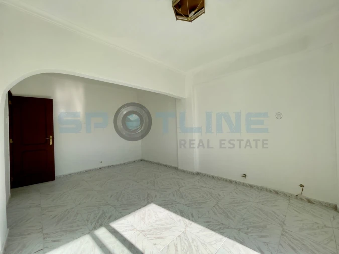 Apartamento T2 para Venda em Agualva e Mira-Sintra Foto 12