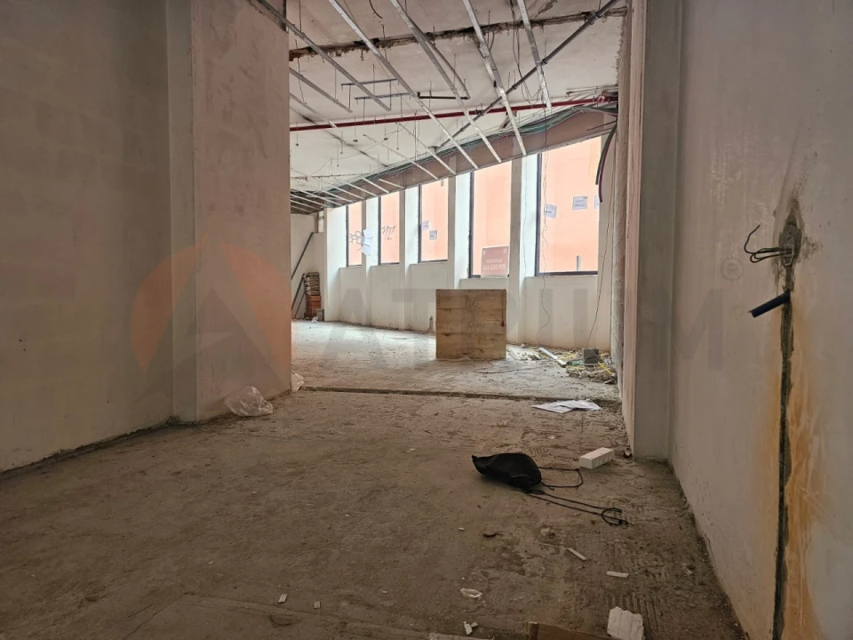 Loja para Arrendamento em União das Freguesias de Setúbal Foto 1