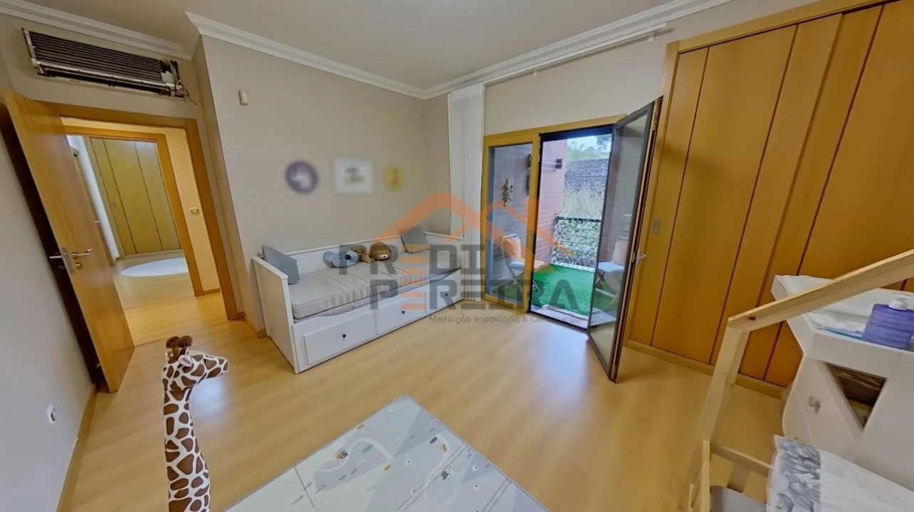 Apartamento T3 para Venda em Odivelas Foto 24
