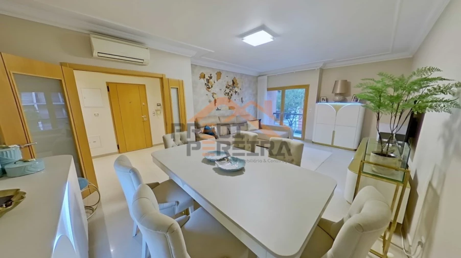 Apartamento T3 para Venda em Odivelas Foto 2