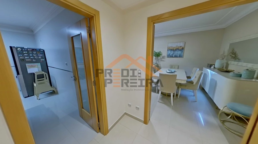 Apartamento T3 para Venda em Odivelas Foto 8