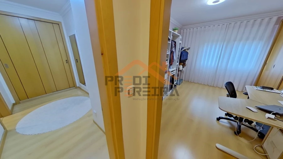 Apartamento T3 para Venda em Odivelas Foto 21