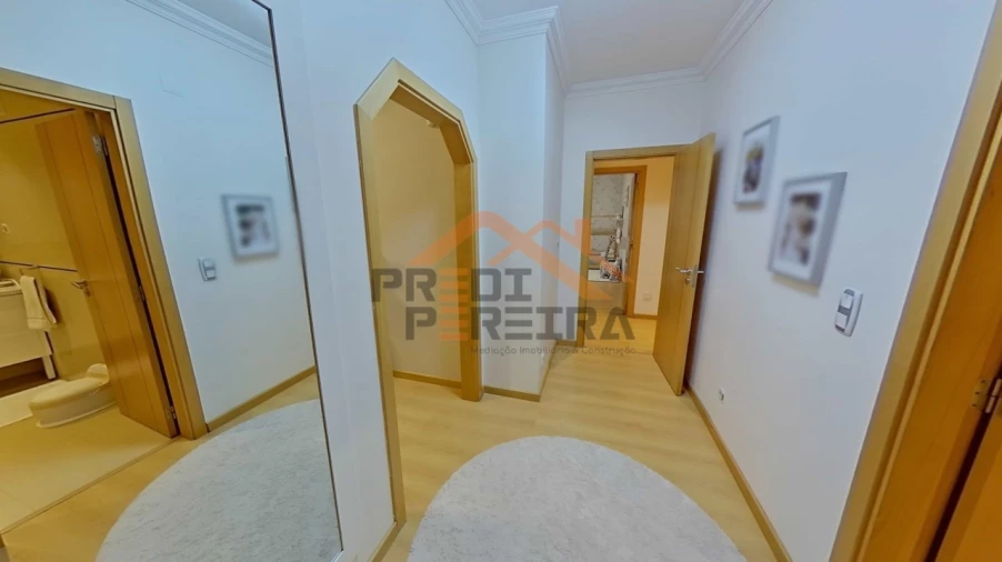 Apartamento T3 para Venda em Odivelas Foto 16