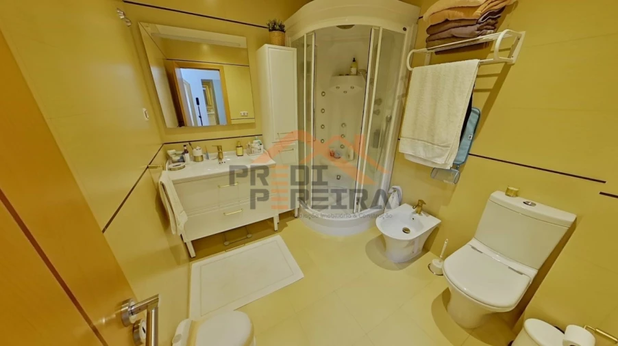 Apartamento T3 para Venda em Odivelas Foto 20
