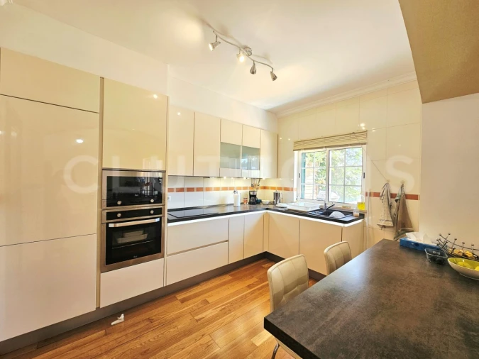 Moradia T3 para Venda em Almancil Foto 7