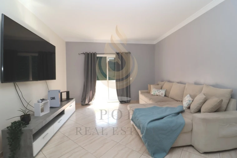 Apartamento T2 para Venda em Olhão Foto 9