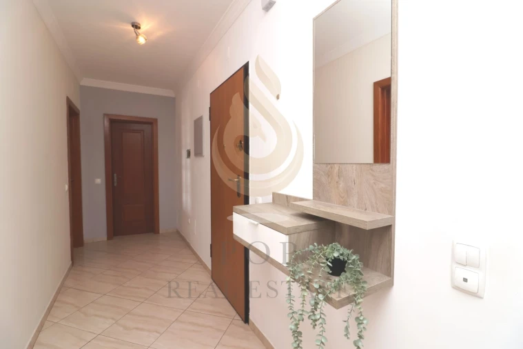 Apartamento T2 para Venda em Olhão Foto 19