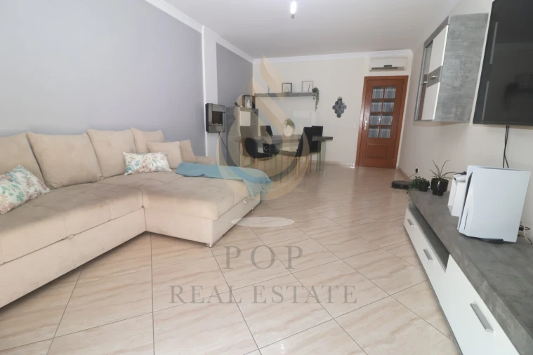 Apartamento T2 para Venda em Olhão Foto 23