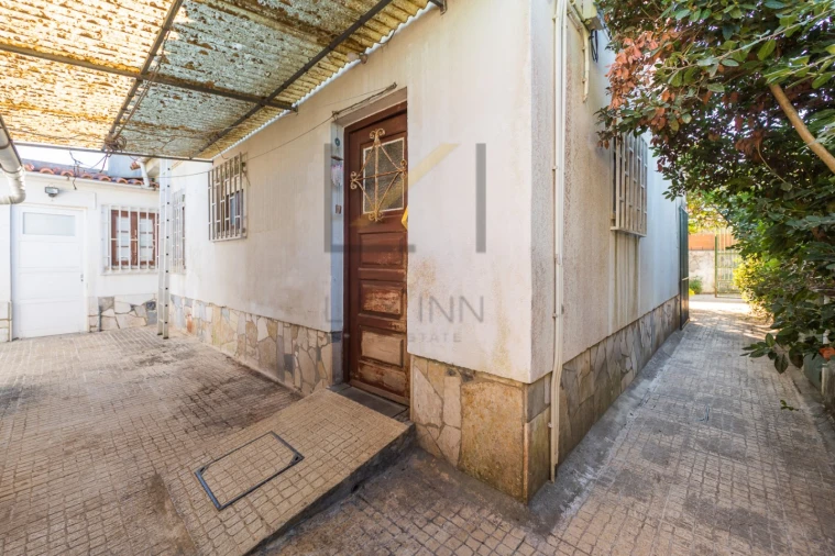 Moradia T2 para Venda em Alcabideche Foto 11